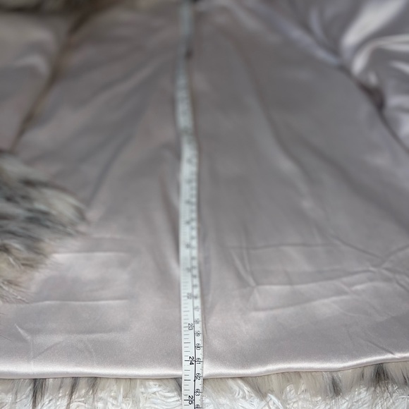 Torrid Faux Fur Jacket - Picture 7 of 7